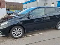 Gebraucht Toyota Auris Comfort 116 PS (85 kW) 2015 Schwarz Limousine