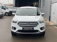 Gebraucht Ford Kuga Trend 120 PS (88 kW) 2018 Weiß SUV