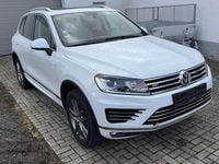 Gebraucht VW Touareg Terrain Tech 262 PS (192 kW) 2015 Weiß SUV