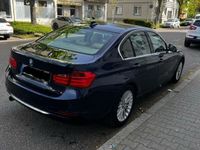 gebraucht BMW 320 i XDRIVE LUXURY LINE, GUT GEPFLEGT, COMFORT