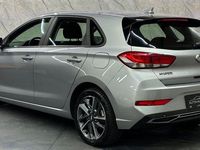 Gebraucht Hyundai i30 Trend 120 PS (88 kW) 2024 Grau Limousine