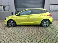 Neu Hyundai i20 90 PS (66 kW) 2026 Grün Kleinwagen