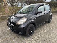 Gebraucht Daihatsu Sirion 91 PS (66 kW) 2011 Schwarz Kleinwagen