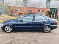 Gebraucht BMW 320 150 PS (110 kW) 1998 Blau Limousine