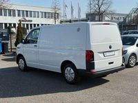 Gebraucht VW Transporter 150 PS (110 kW) 2021 Candyweiss Van