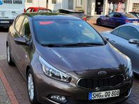 Gebraucht Kia Ceed 99 PS (72 kW) 2012 Kleinwagen