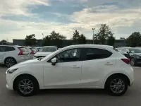 Gebraucht Mazda 2 Exclusive-Line 90 PS (66 kW) 2023 Arctic white Kleinwagen