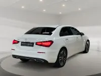 Gebraucht Mercedes A200 Progressive 163 PS (119 kW) 2024 Unilack polarweiss Limousine