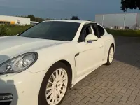 Gebraucht Porsche Panamera 250 PS (183 kW) 2013 Weiß Kleinwagen