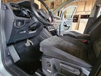 Gebraucht VW Touran Highline 190 PS (139 kW) 2018 Silber Van / Kleinbus