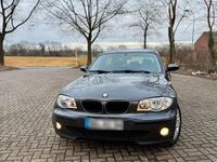 Gebraucht BMW 118 122 PS (89 kW) 2005 Grau Kleinwagen