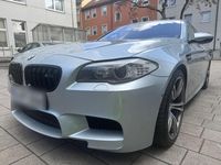 Gebraucht BMW M5 560 PS (411 kW) 2013 Silber Limousine