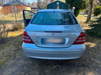 Gebraucht Mercedes C180 143 PS (105 kW) 2004 Silber Limousine