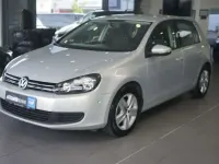 Gebraucht VW Golf VI Comfortline 122 PS (89 kW) 2010 Silver leaf metallic Kleinwagen