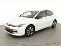 Second-hand VW Golf VIII Goal 150 CP (110 kW) 2025 Alb Berlinǎ
