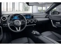 Gebraucht Mercedes CLA200 Progressive 150 PS (110 kW) 2022 Grau Coupé