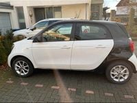 Second-hand Smart ForFour Passion 70 CP (51 kW) 2016 Alb Hatchback
