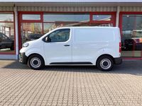 Gebraucht Toyota Proace Plus 120 PS (88 kW) 2022 Schaumweiß Van / Kleinbus