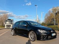 Second-hand VW Golf 413 CP (303 kW) 2015 Negru Coupe