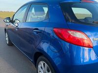 Gebraucht Mazda 2 75 PS (55 kW) 2009 Blau Kleinwagen