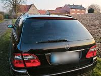 Gebraucht Mercedes E280 Elegance 190 PS (139 kW) 2007 Schwarz Kombi