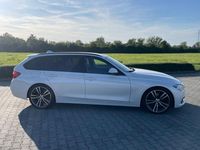Gebraucht BMW 318 Performance 150 PS (110 kW) 2015 Weiß Kombi