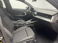 gebraucht Audi A3 Limousine 35 TDI S-Tronic S-line Black P. Vorführwagen