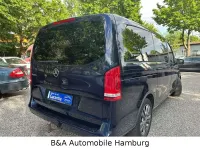 Gebraucht Mercedes V220 163 PS (119 kW) 2018 Cavansitblau Van / Kleinbus