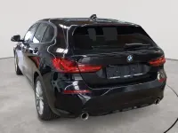 Gebraucht BMW 118 Advantage 150 PS (110 kW) 2022 Schwarz uni Kleinwagen