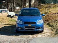 Gebraucht Chevrolet Aveo 100 PS (73 kW) 2010 Blau Kleinwagen