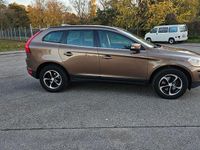 Gebraucht Volvo XC60 Summum 175 PS (128 kW) 2010 Braun SUV