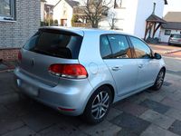 Gebraucht VW Golf VI Comfortline 122 PS (89 kW) 2009 Silber Kleinwagen