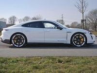 Gebraucht Porsche Taycan Turbo S 559 kW (761 PS) 2020 Weiß Limousine
