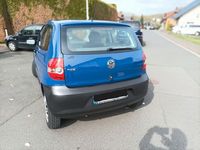 Second-hand VW Fox 54 CP (39 kW) 2008 Albastru Hatchback