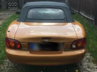 Gebraucht Mazda MX5 Edition 81 PS (59 kW) 1999 Gold Cabrio