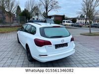 Gebraucht Opel Astra Edition 110 PS (80 kW) 2013 Weiß Kombi