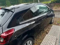Używany Opel Corsa 66 KM (48 kW) 2010 Czarny Hatchback