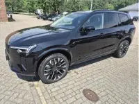 Neu Volvo XC90 407 PS (299 kW) 2026 Schwarz (onyx black metallic) SUV