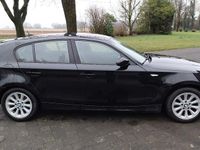 Gebraucht BMW 116 122 PS (89 kW) 2009 Schwarz Kleinwagen
