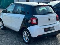 Gebraucht Smart ForFour Basis 90 PS (66 kW) 2017 Weiß Kleinwagen