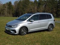 Gebraucht VW Touran Highline 150 PS (110 kW) 2019 Silber Van / Kleinbus