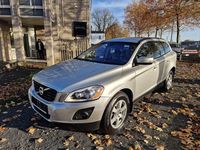 Gebraucht Volvo XC60 Kinetic 163 PS (119 kW) 2009 Silber SUV