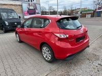 Gebraucht Nissan Pulsar Acenta 116 PS (85 kW) 2015 Rot Limousine