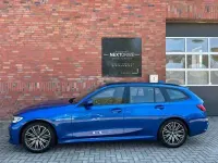 Gebraucht BMW 330 M Sport 258 PS (189 kW) 2020 Blau Kombi