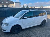 Gebraucht VW Touran Edition 140 PS (102 kW) 2008 Weiß Van / Kleinbus