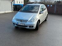 Gebraucht Mercedes A180 Classic 109 PS (80 kW) 2004 Silber Kleinwagen