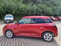 Gebraucht Suzuki Swift Comfort 83 PS (61 kW) 2025 Rot Kleinwagen