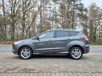 Gebraucht Ford Kuga Individual 182 PS (133 kW) 2016 Grau SUV