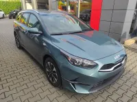 Gebraucht Kia Ceed Sportswagon Silver 140 PS (102 kW) 2027 Yucca steel Kombi