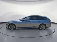 Gebraucht BMW 318 Shadowline 150 PS (110 kW) 2023 Grau Kombi